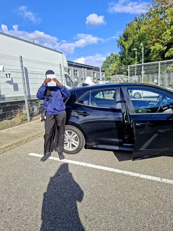 Lady Driving School